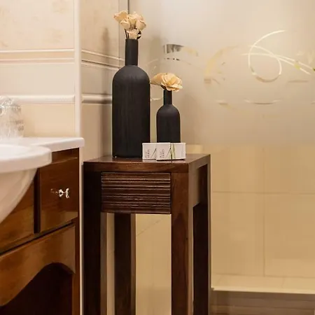 Unique Luxury