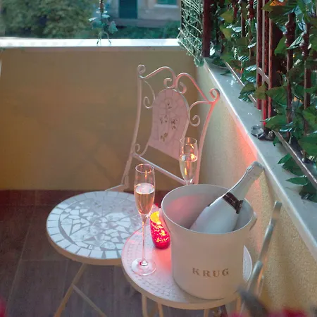 Unique Luxury Gæstehus 4*