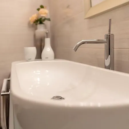 Unique Luxury